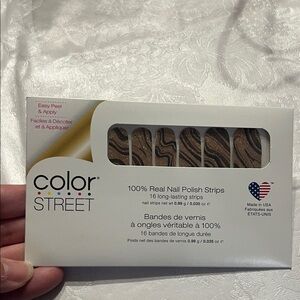 Color Street Nail Strips - Elegant Brown and Gold Waves